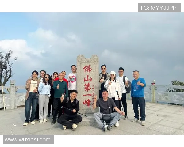 深圳排球队在洲际杯中的耐力表现令人赞叹展现出顽强拼搏精神与团队合作力量 深圳排球队在洲际杯中的耐力表现令人赞叹展现出顽强拼搏精神与团队合作力量