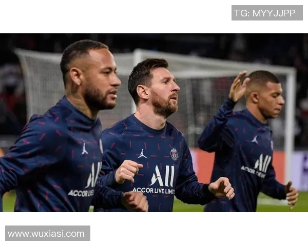 足球明星全阵容精彩瞬间展示让你领略足球魅力与激情的完美结合